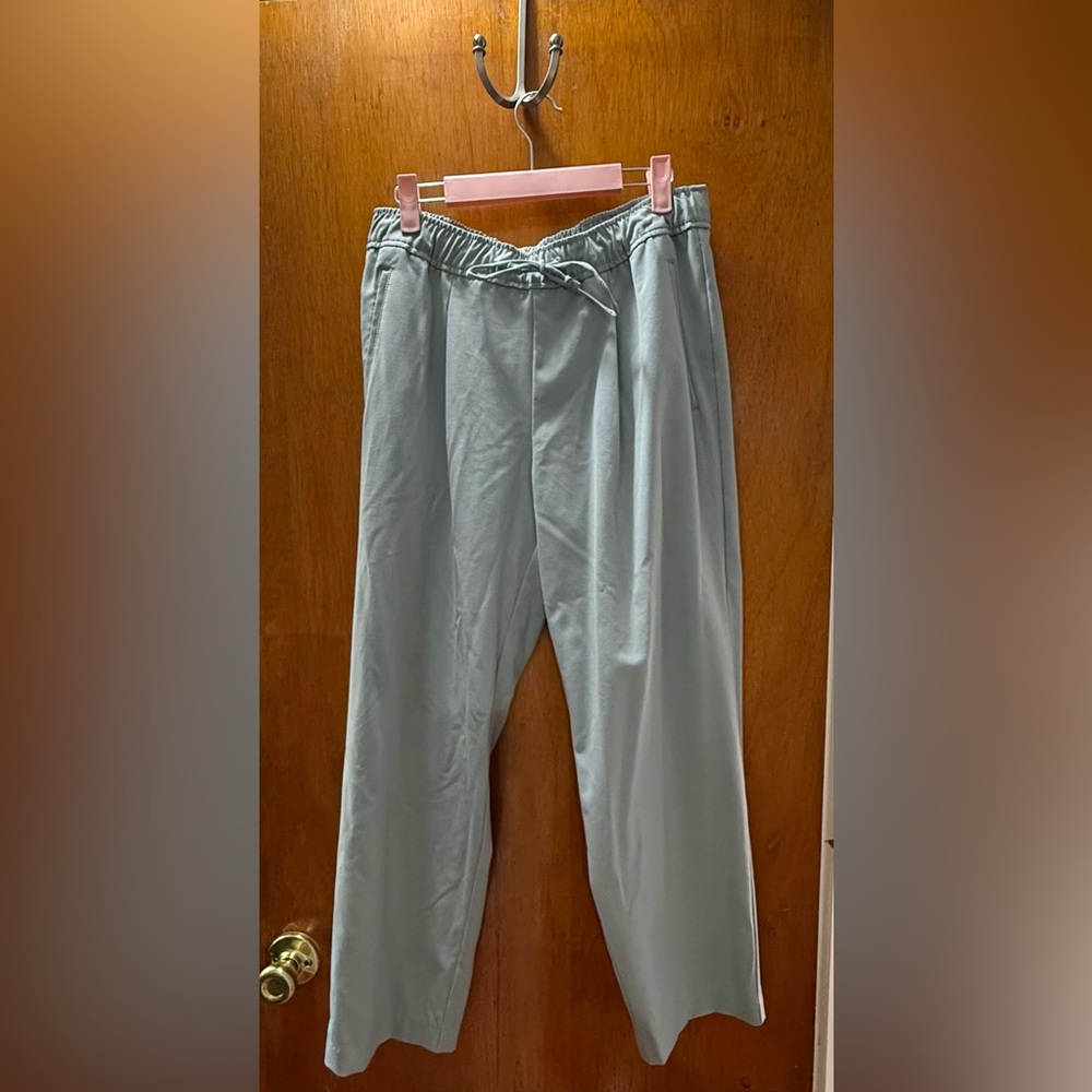 Old Navy Billlie Straight Trousers Medium Petite